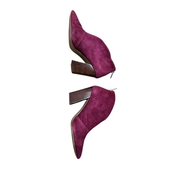 Vince Camuto Women's Suede Ankle Booties Plum Size 8 Pointed Toe - Picture 5 of 9